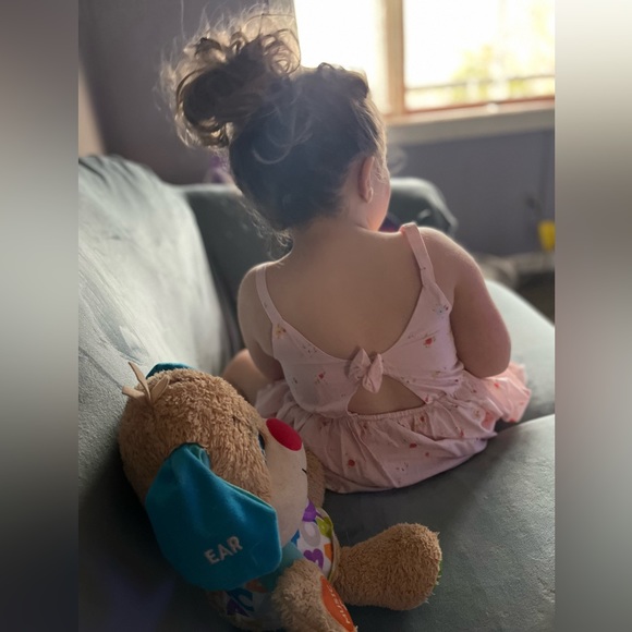 Cat & Jack Floral Dress in 5T - Picture 3 of 3